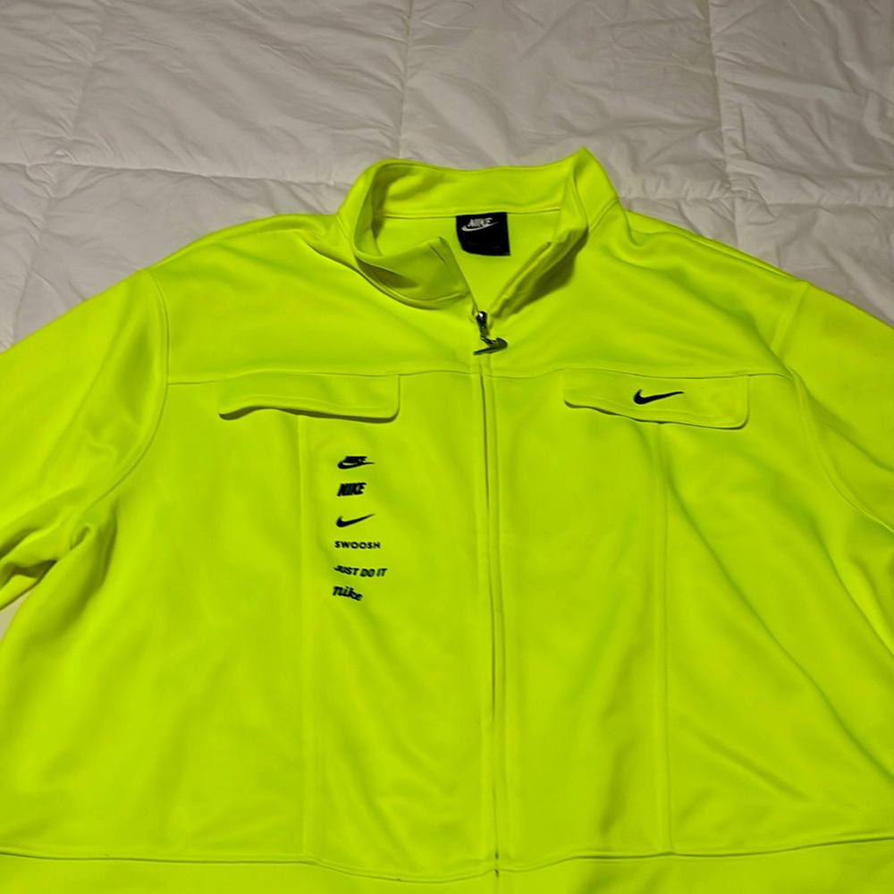 Plus size Nike Jacket